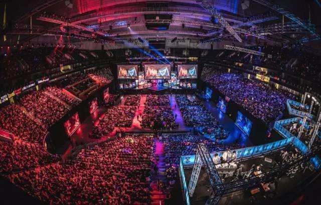 BLAST 秋季小组赛：成功晋级， Astralis 2-0击败NIP