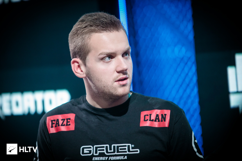 icon发条超神杀戮 Mlxg中野联动翻车 icon队1-0香锅队